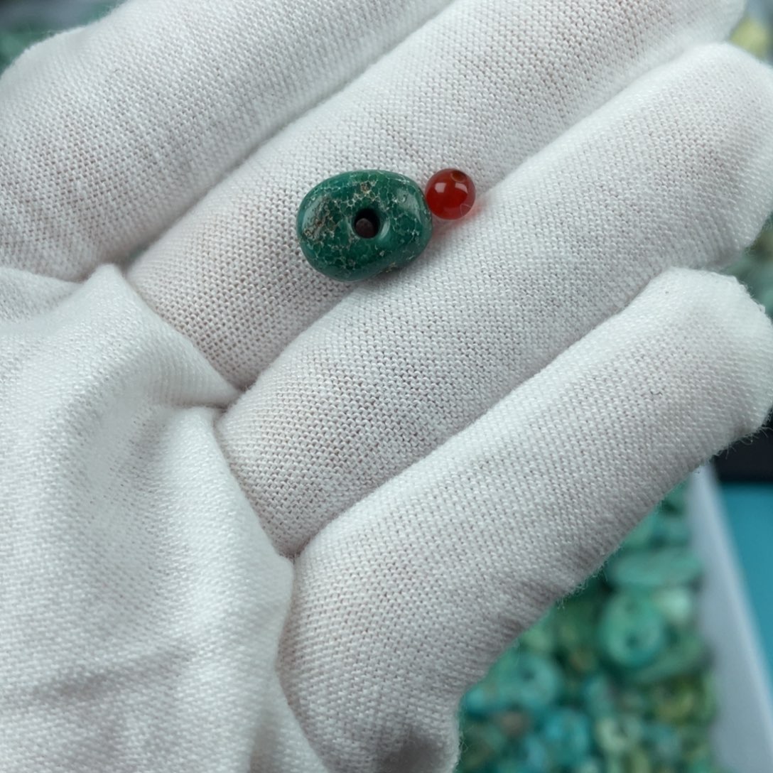 南红玛瑙未镶嵌配饰