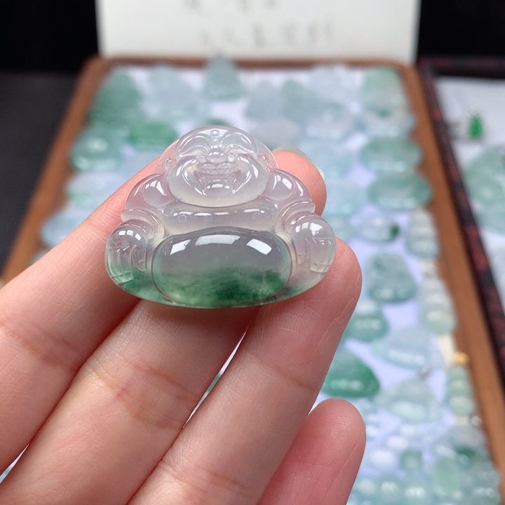 颈饰未镶嵌翡翠冰种飘花大佛公