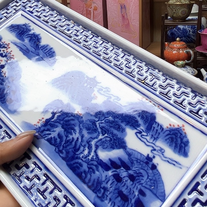 珐琅彩工艺等多种产品