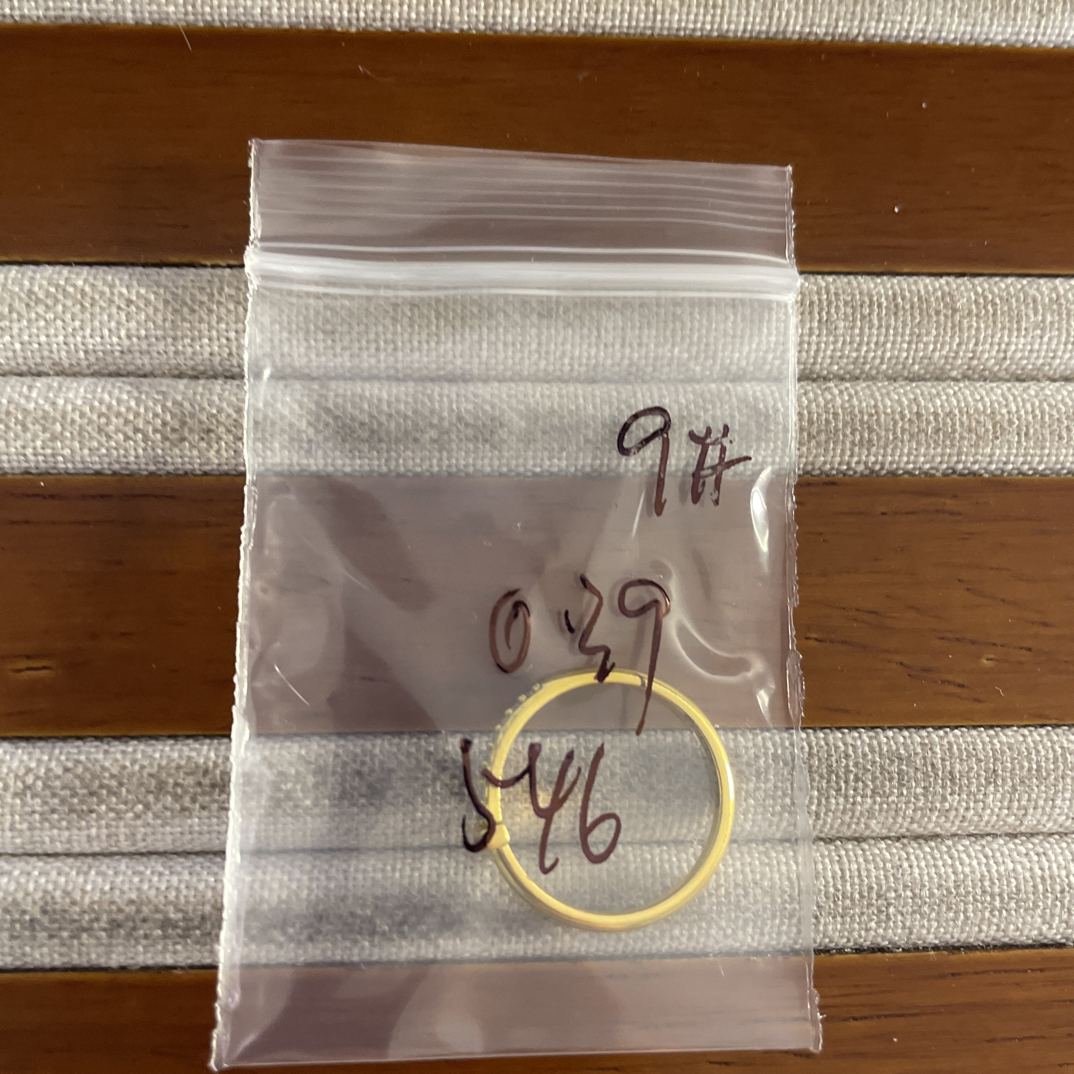 克重0.39 9号 T字6D戒指 足金999