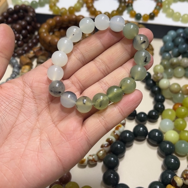 蛇纹石玉未镶嵌手链卡12