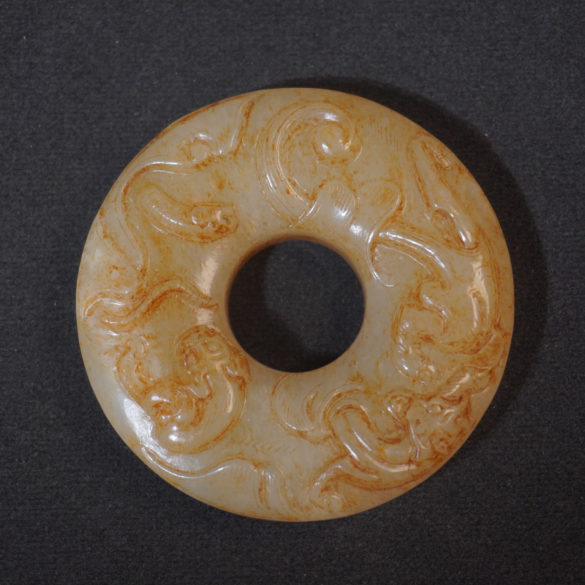 2SQ4 明 和田玉螭龙玉璧