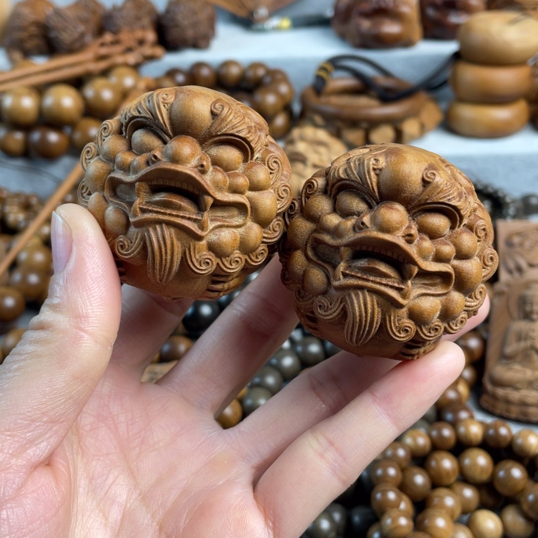 木老山檀香貔貅手球