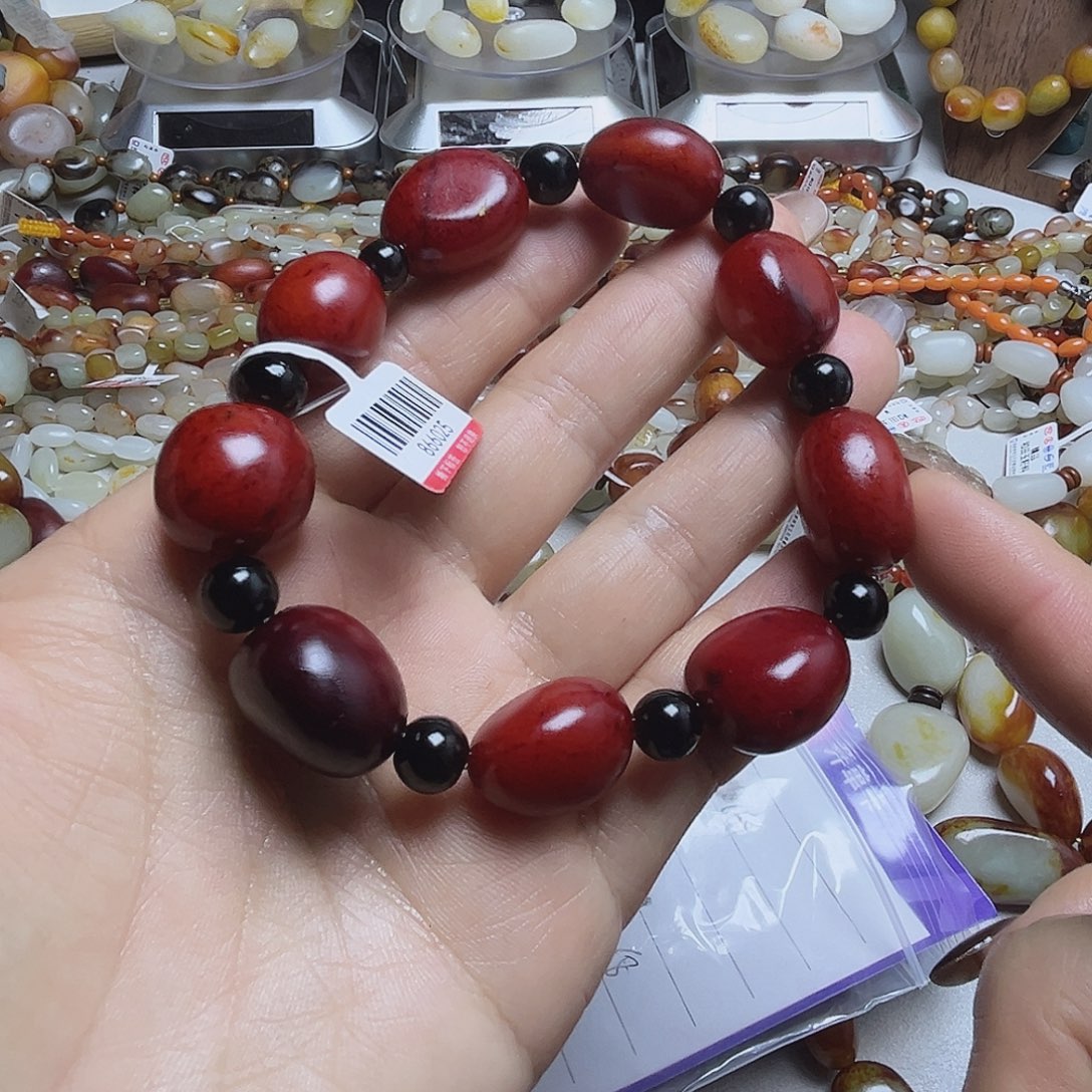 和田玉（糖玉）未镶嵌手链