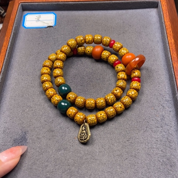 星月菩提吊坠菩提