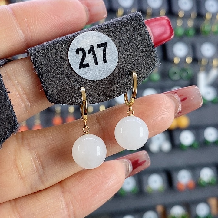 和田玉耳饰18K金镶嵌