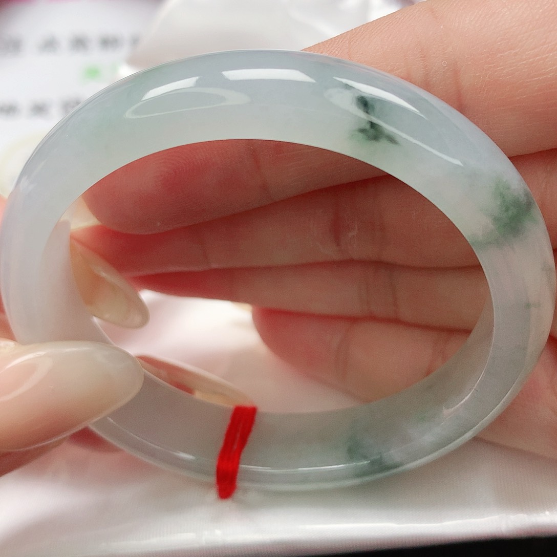 翡翠手镯未镶嵌缅甸天然A货翡翠