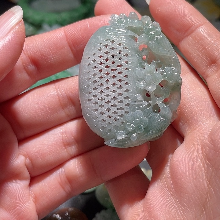 颈饰未镶嵌翡翠天