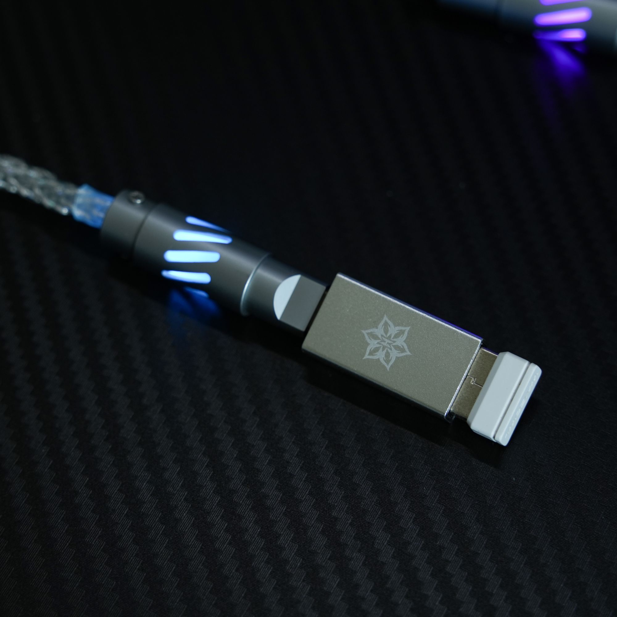 花火电竞线Type-c母转usb母转接器