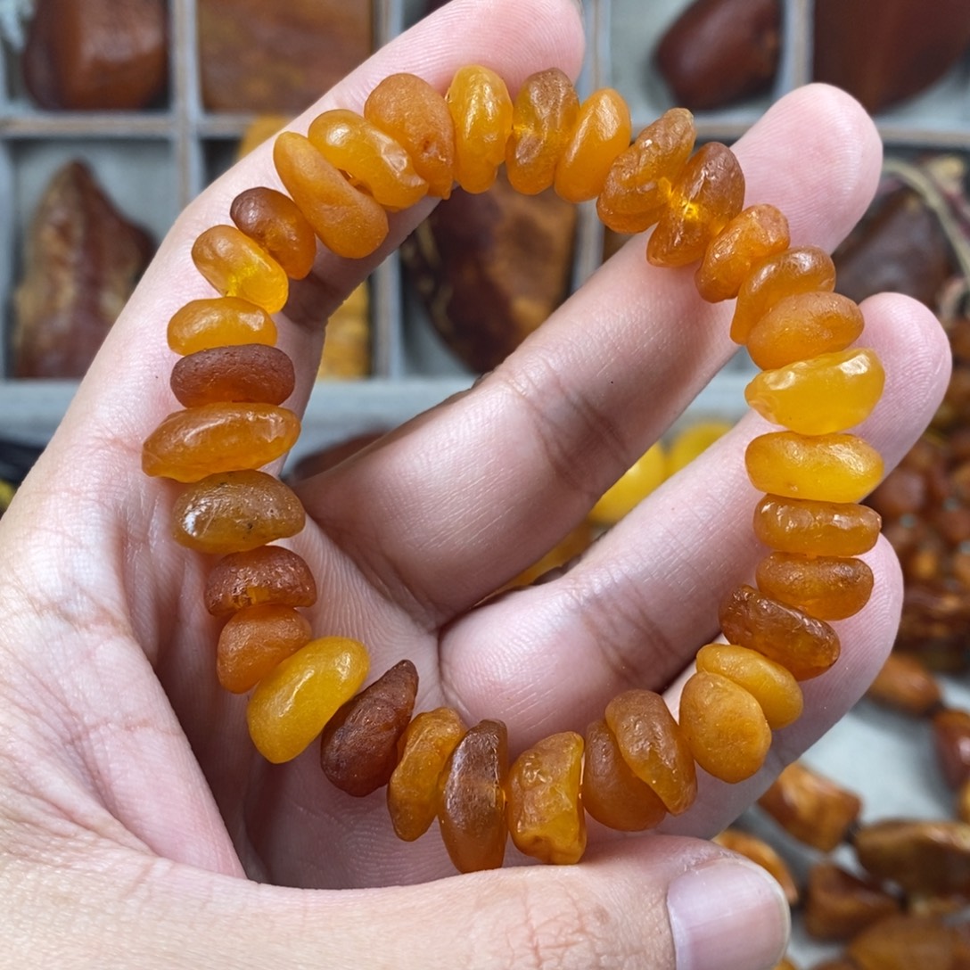 琥珀未镶嵌珠宝奇石