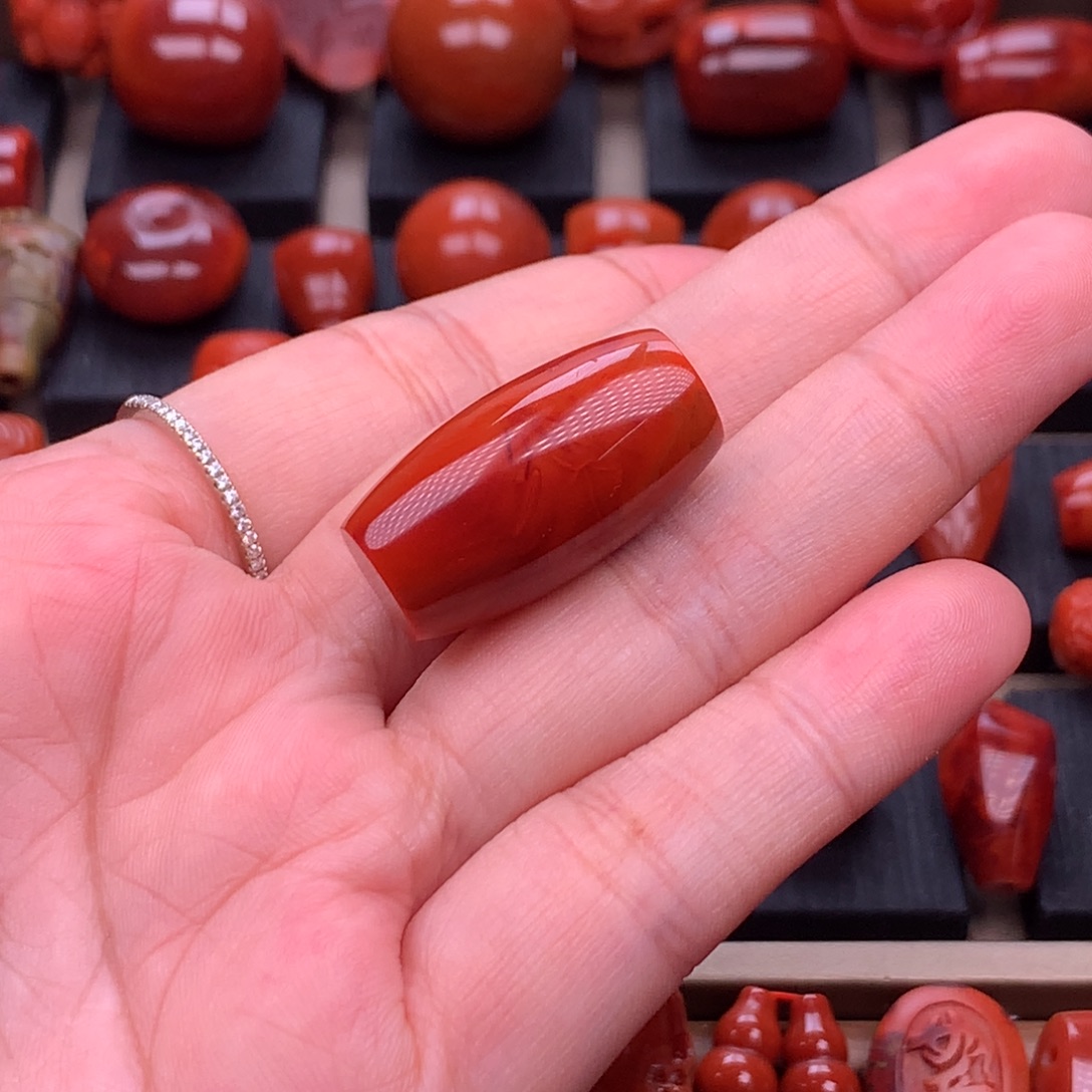 南红玛瑙未镶嵌川料原矿高品筒珠14.8mm