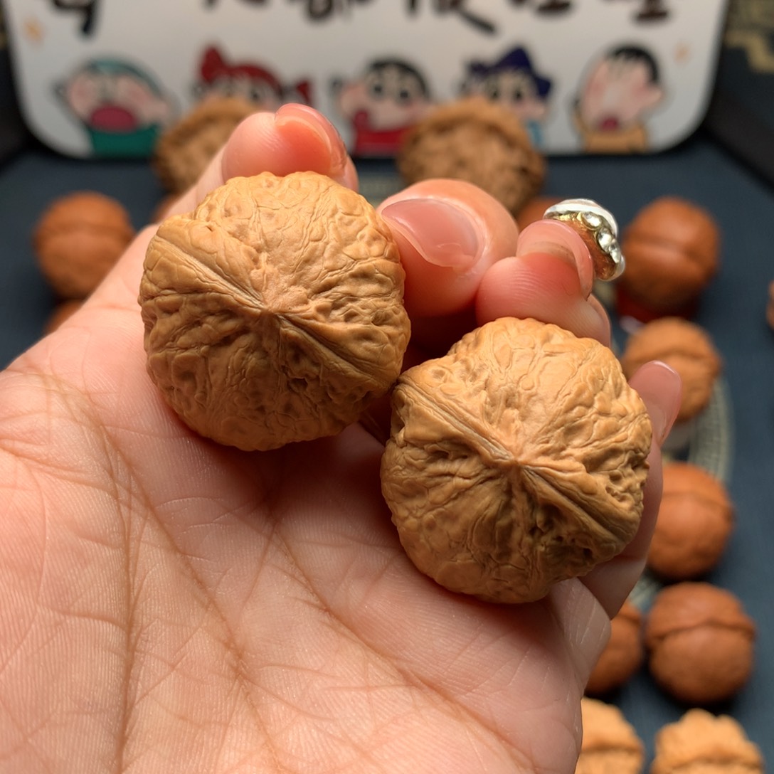 文玩核桃把件磨盘元宝