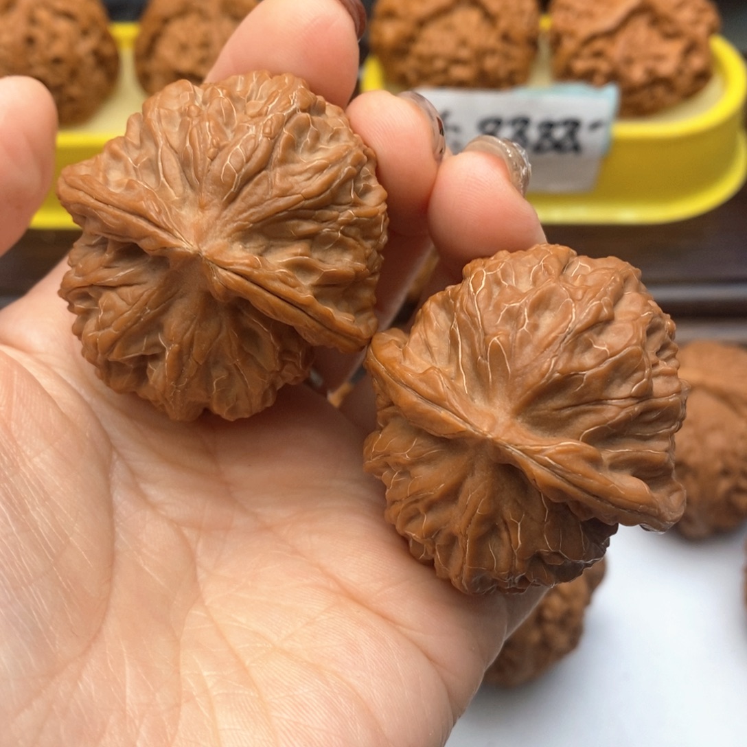 把件文玩核桃边43肚45尺全品金麒麟