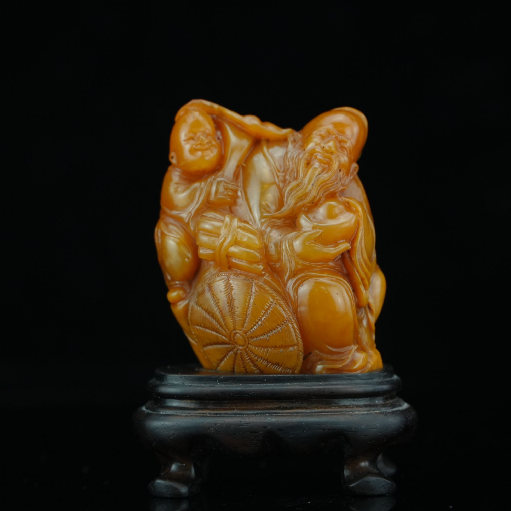 徐仁魁/田黄 天伦之乐/朵云轩 TW26015FY