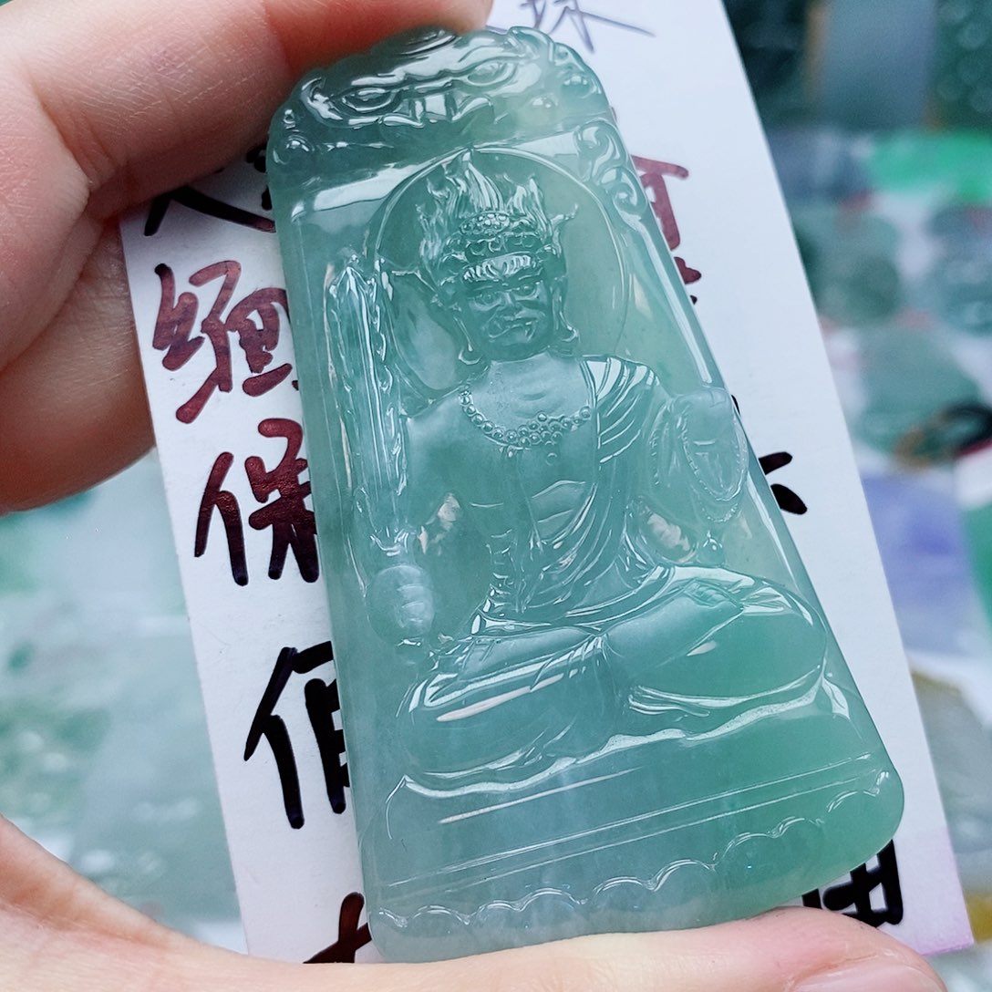 梦***想翡翠未镶嵌颈饰天然缅甸A货翡翠不动尊