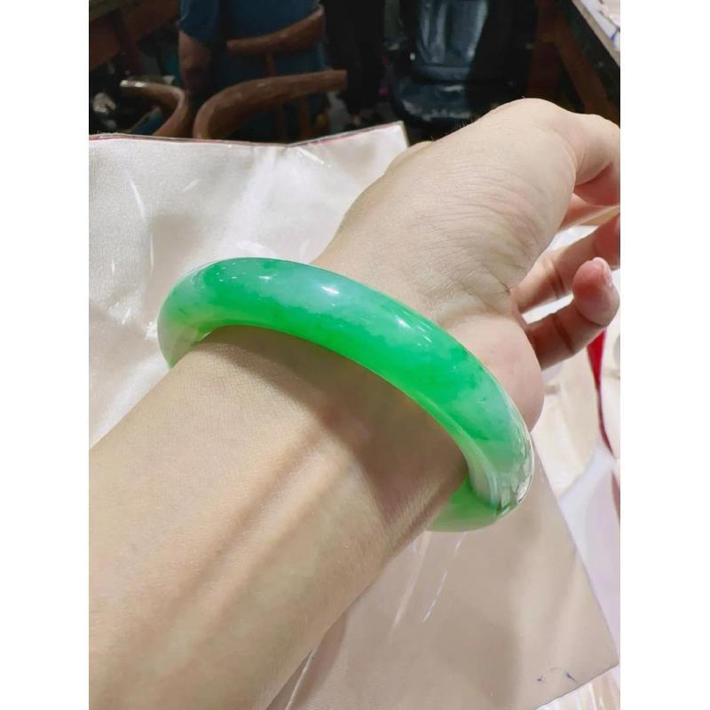 天然缅甸A货翡翠天然缅甸A货翡翠