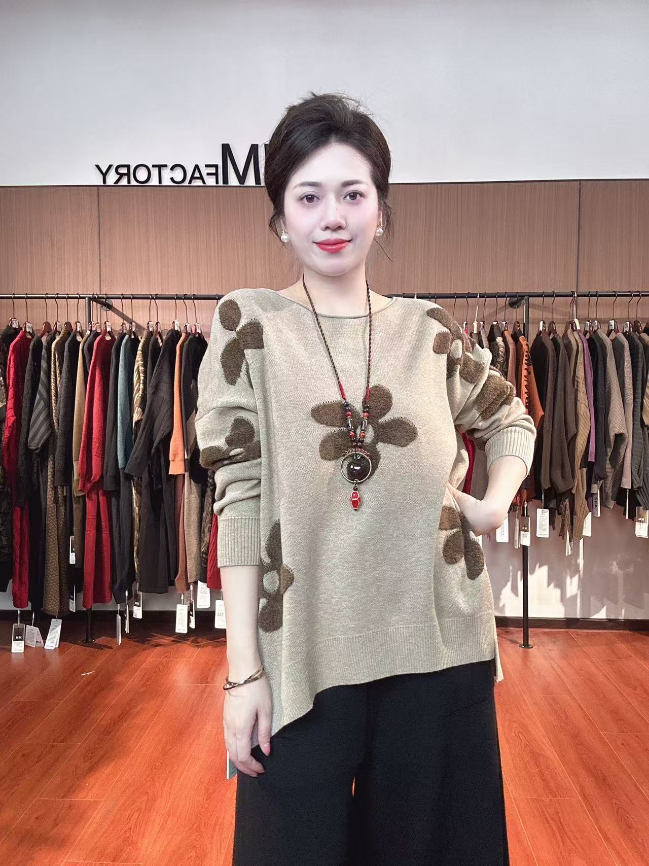 522   麦麦秋冬季新款 洋气妈妈装时尚百搭气质大码女装上衣