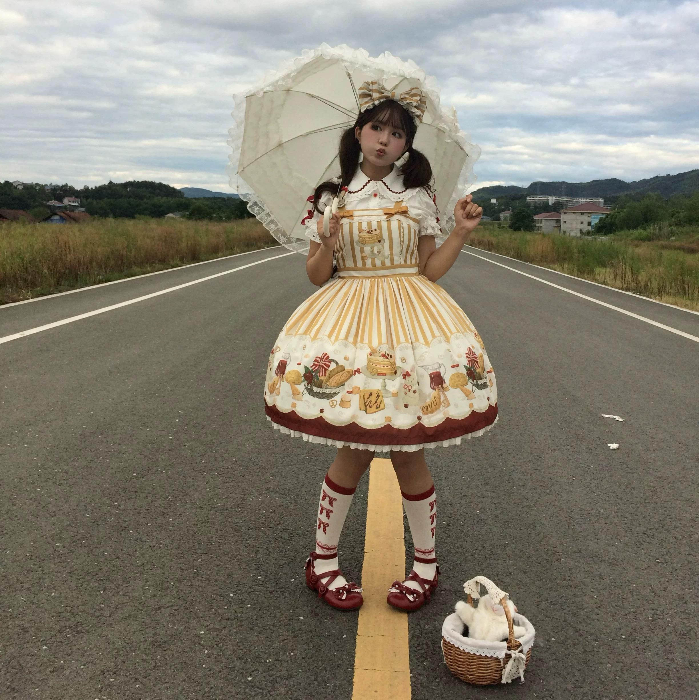 【现货】兔兔的甜品乐园可爱甜妹洛丽塔国中友人帐原创Lolita