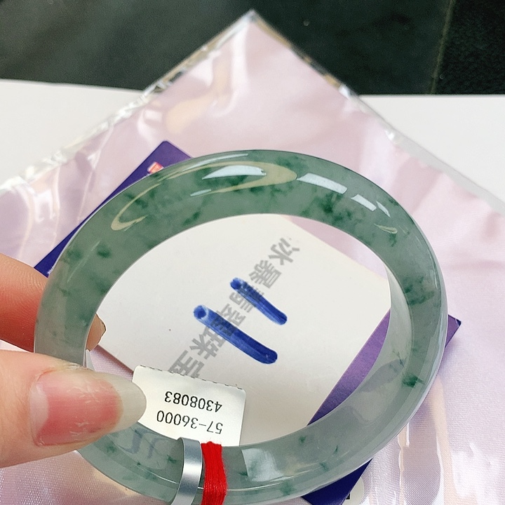 翡翠手镯未镶嵌缅甸天然a货翡翠