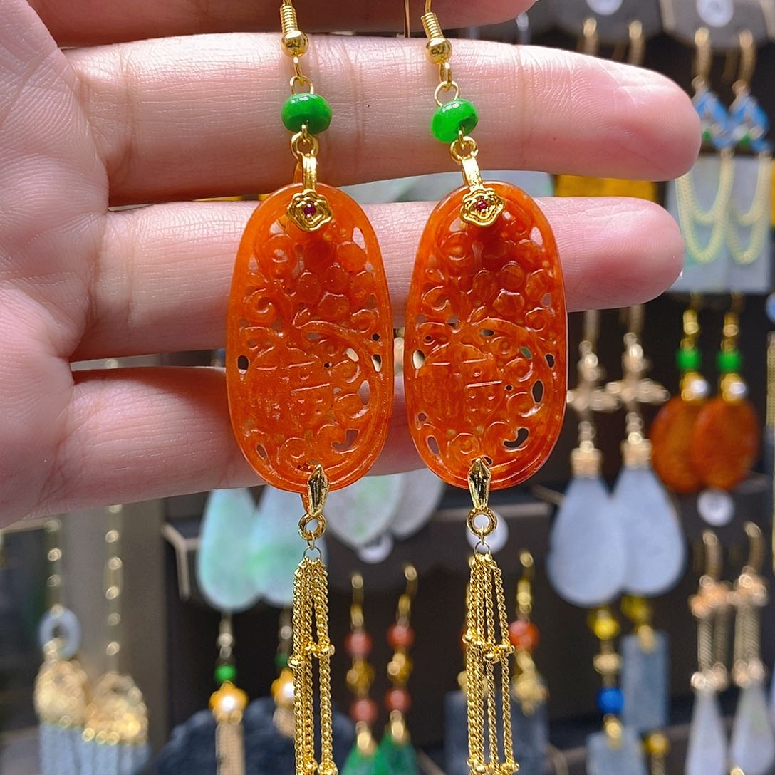 未镶嵌翡翠耳饰翡翠