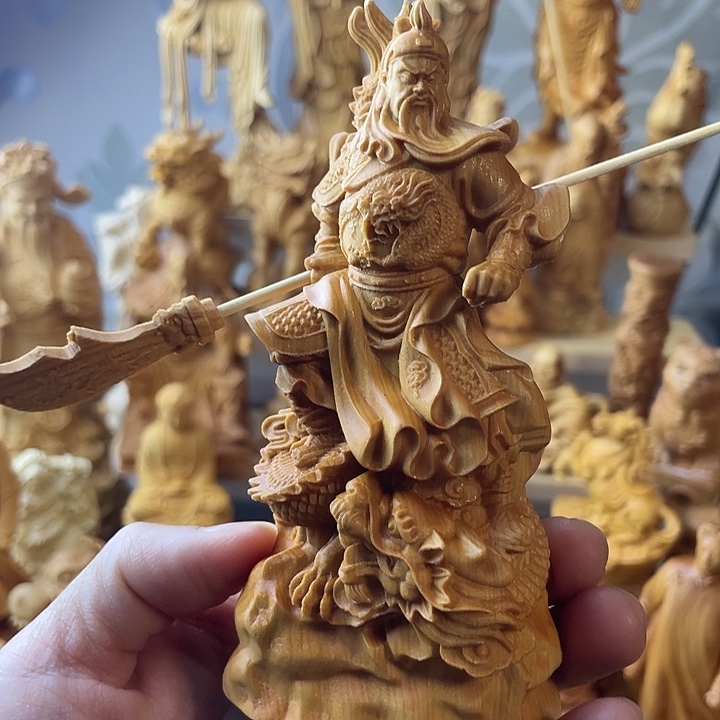 柏木（崖柏）关公高12公分