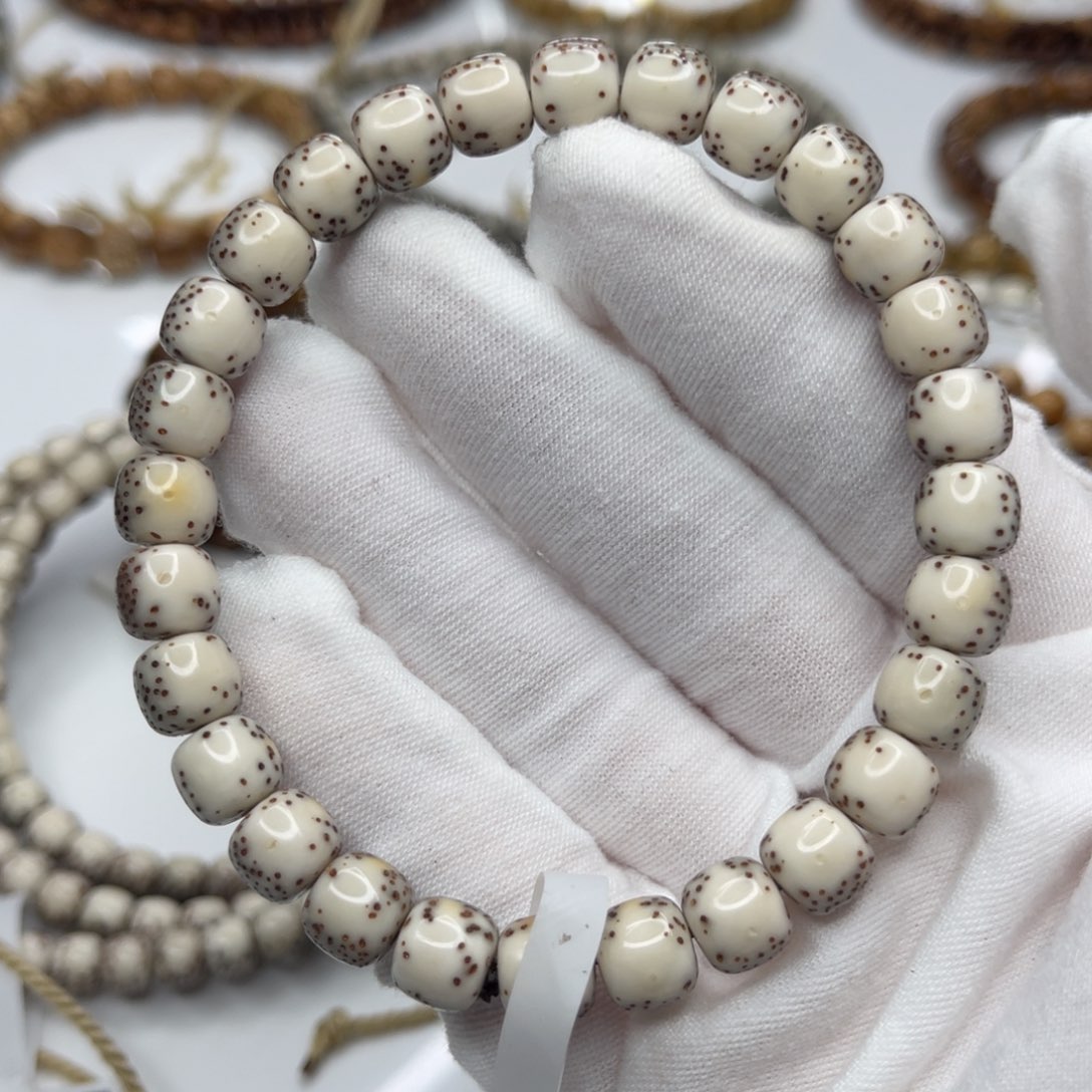 星月菩提吊坠8/7河豚半壁灰背