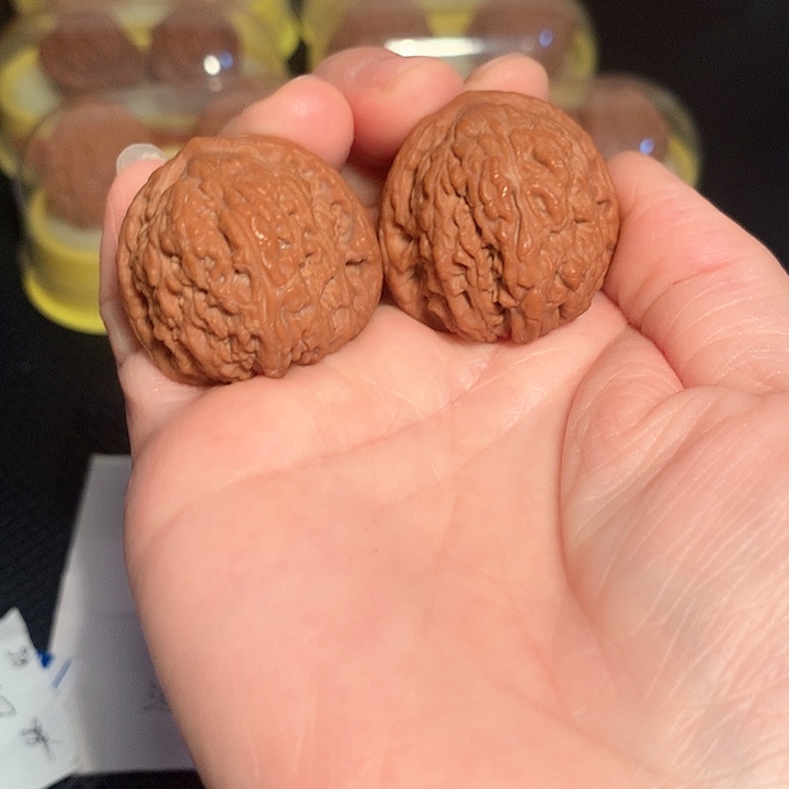 文玩核桃吊坠34尺红玛瑙