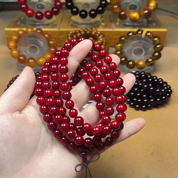 农***丝手串/手链贝壳杉（血龙木）