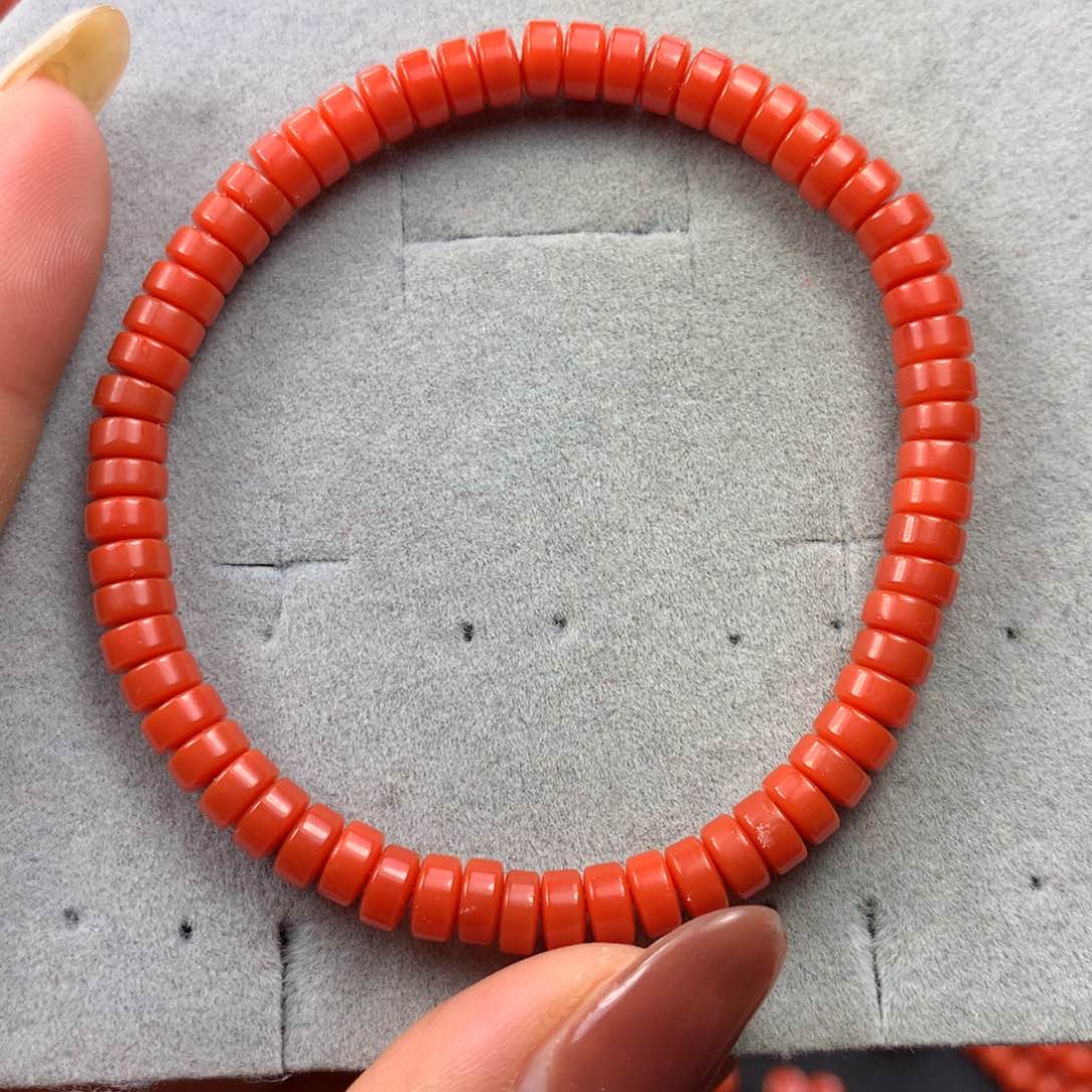 南红玛瑙手串未镶嵌