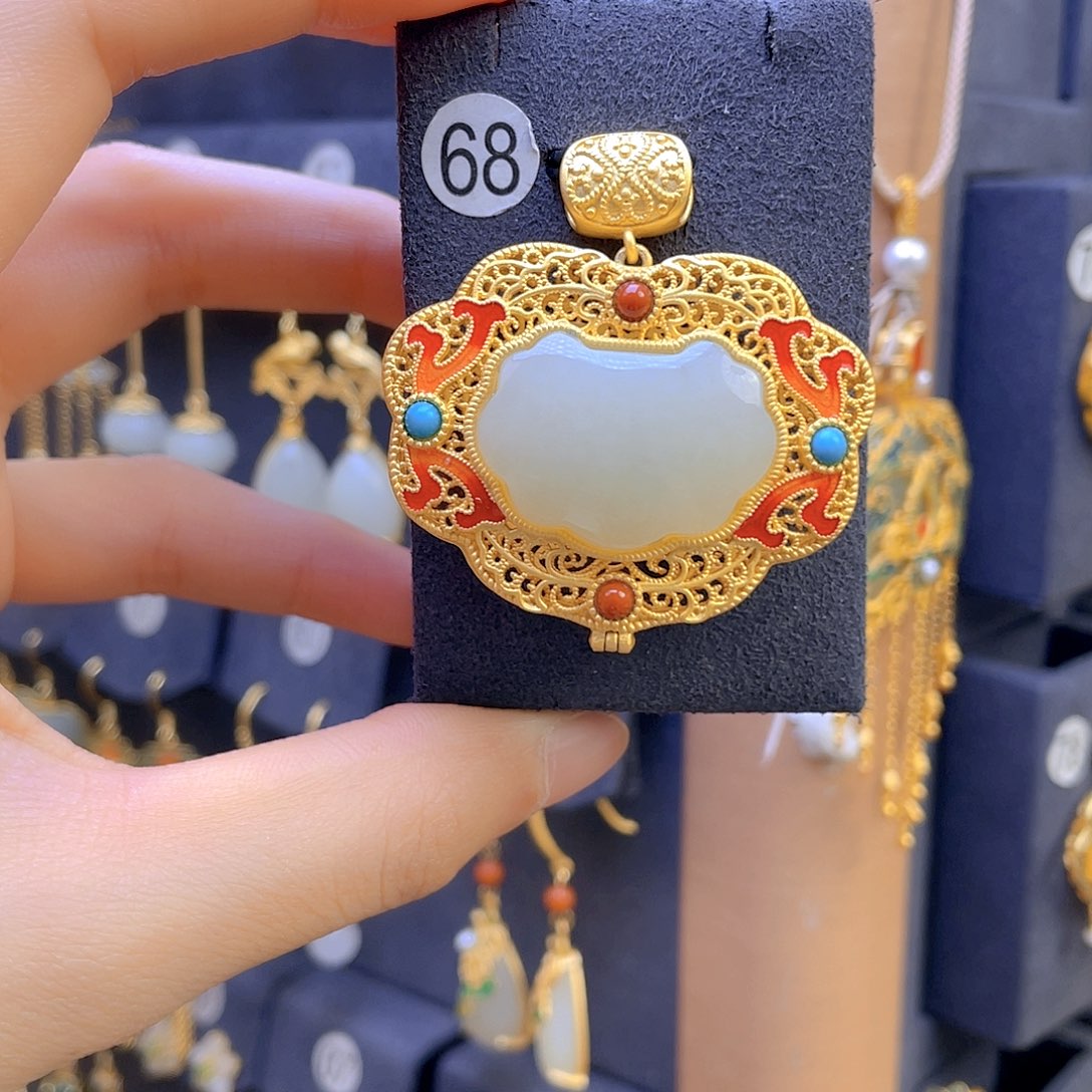 和田玉颈饰银S925镀金镶嵌