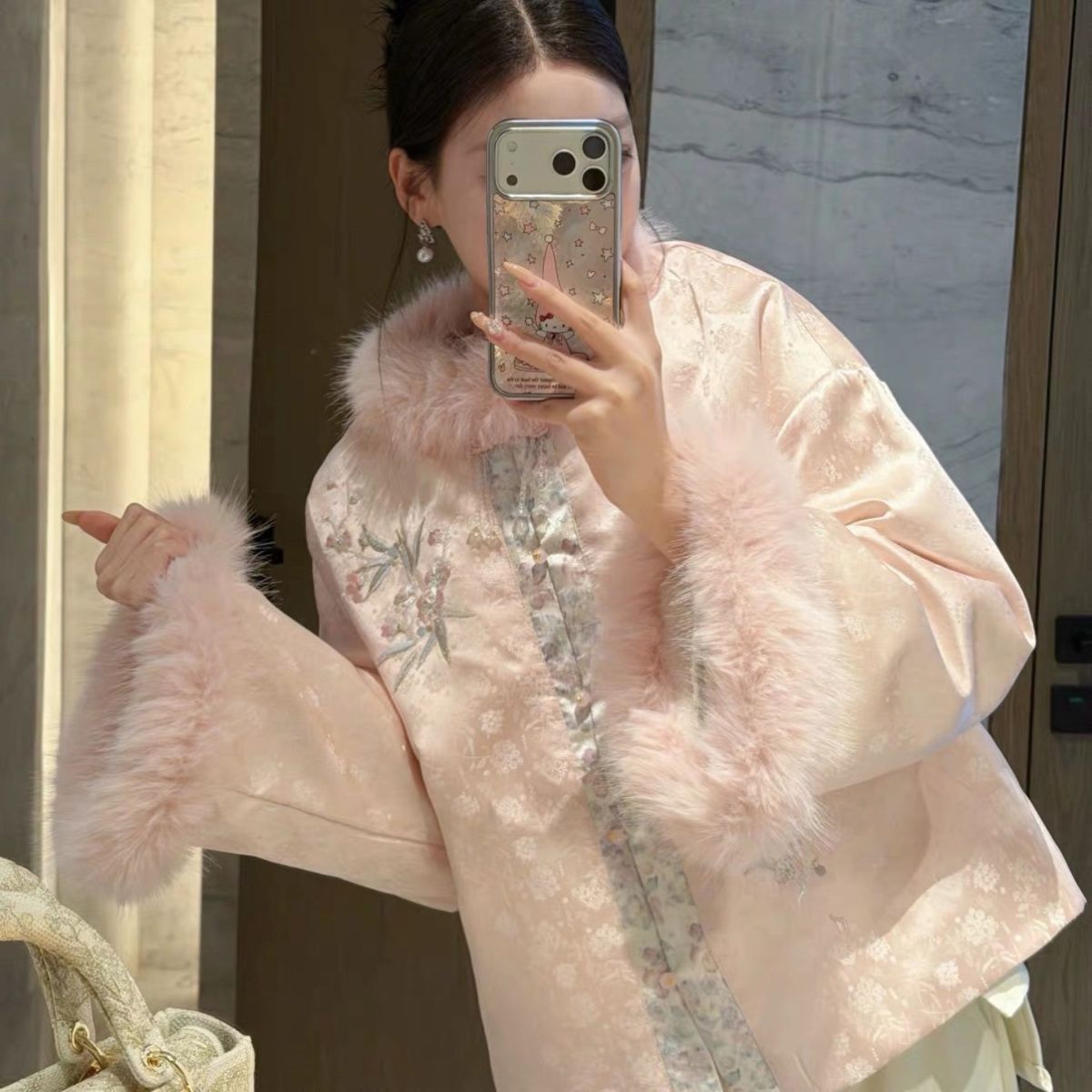 新中式秋冬外套国风刺绣提花短款毛领小棉袄加厚皮毛内胆新款唐装