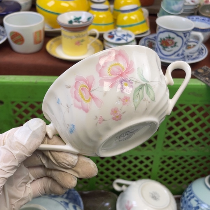 陶瓷他家瓷器真美…开播了