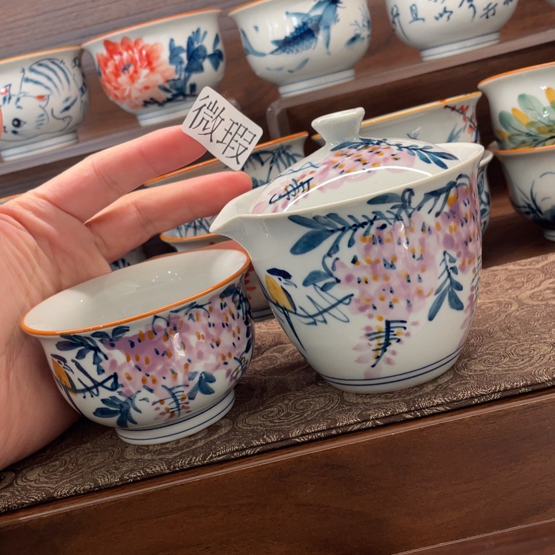 釉下手绘茶具微瑕