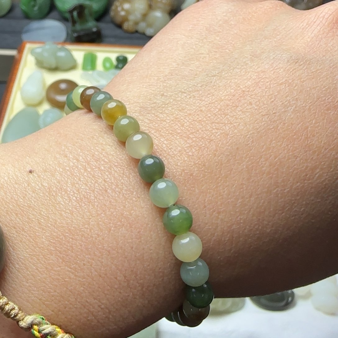 和田玉颈饰未镶嵌6