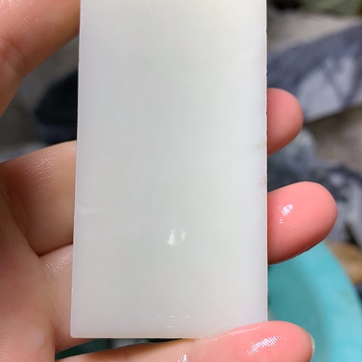 颈饰未镶嵌和田玉（糖玉）