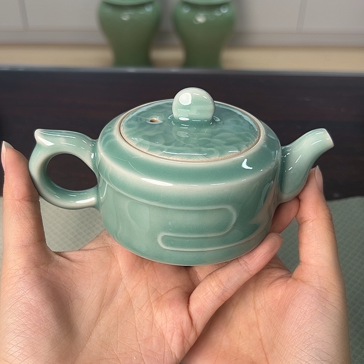 龙泉云间青瓷小米茶器