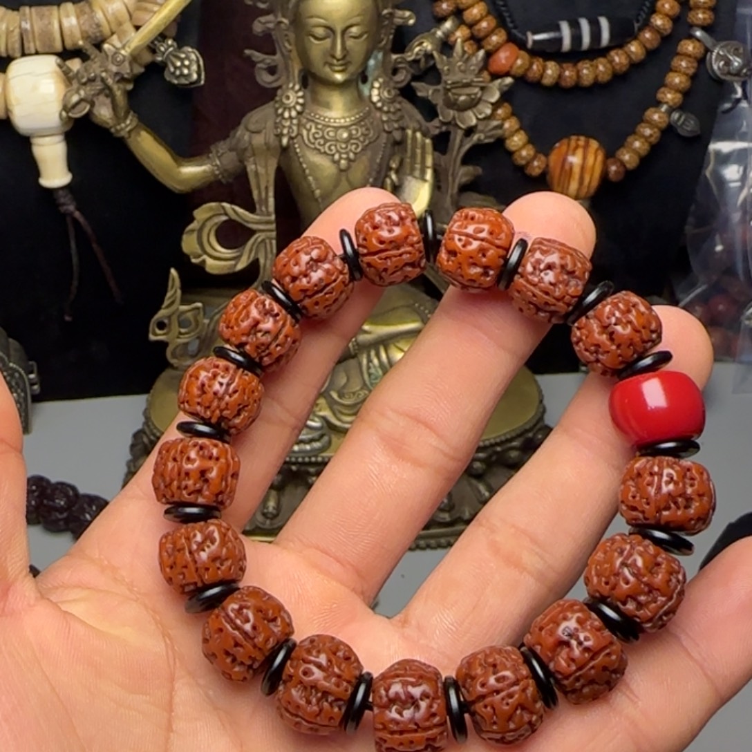 曾***王格桑工艺坊直播间