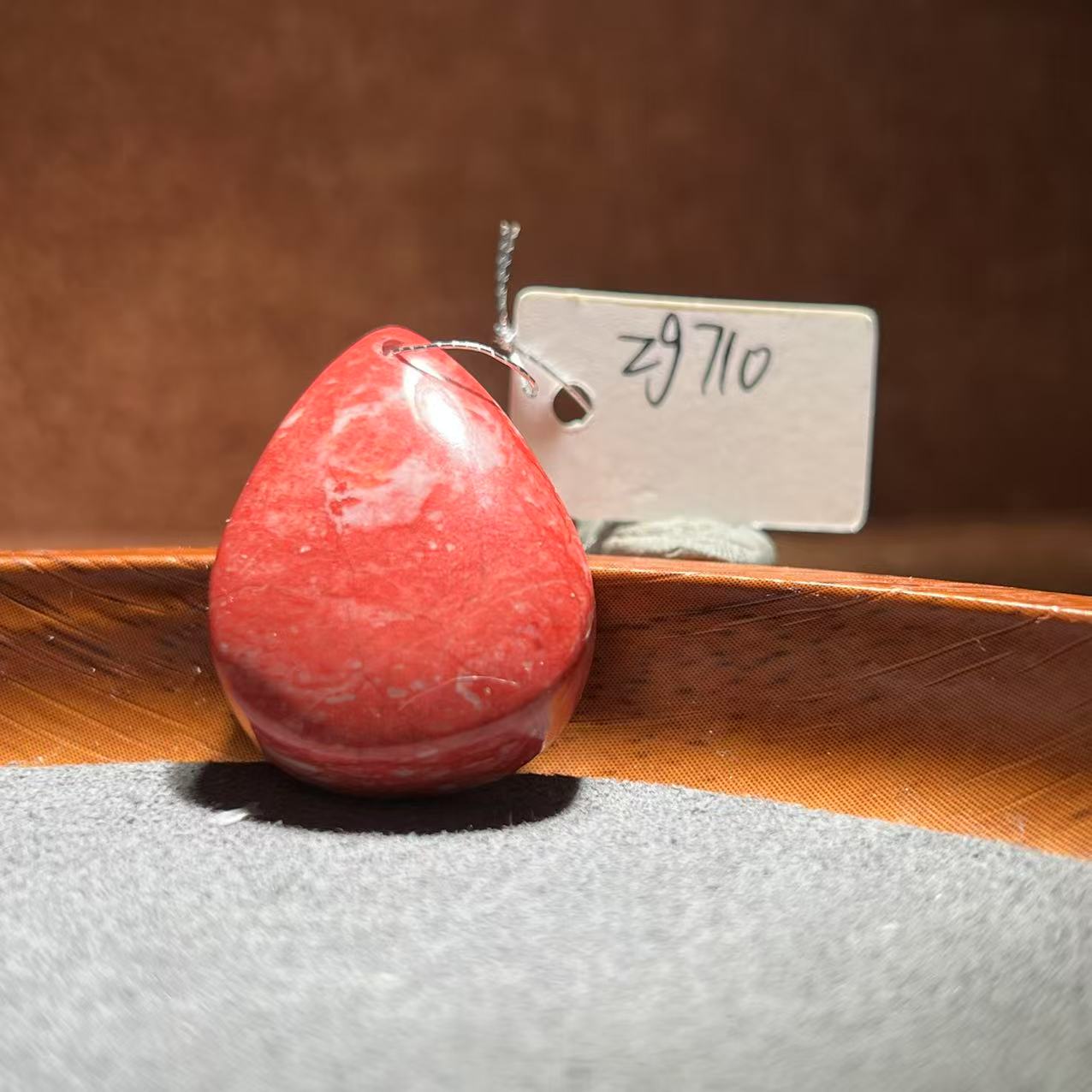 天然辰砂天然辰砂【张老斯珠宝】天然朱砂随形吊坠zg710