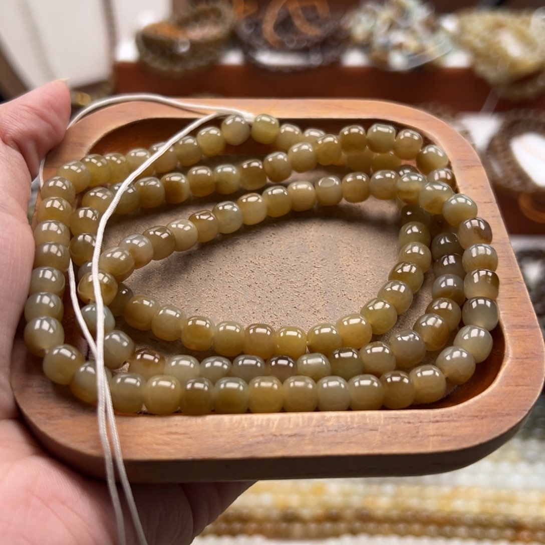 毛衣链未镶嵌和田玉珠串6*7mm