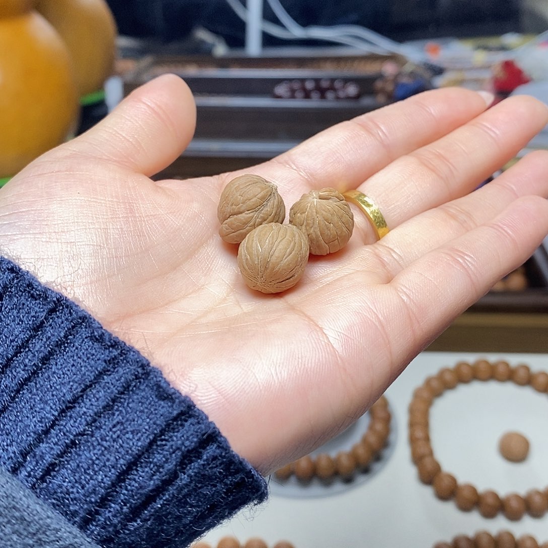 手串猴头核桃网***任14独角两颗