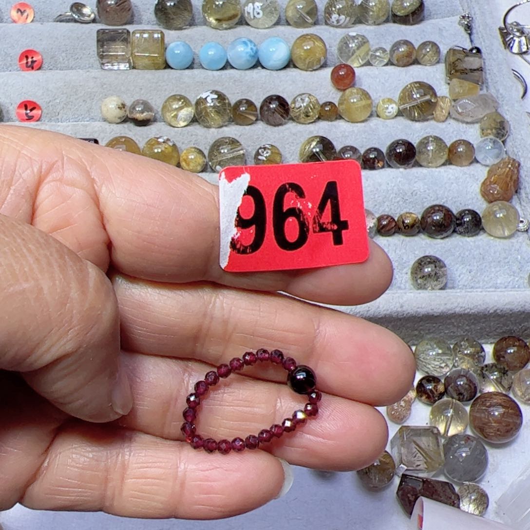 水晶颈饰未镶嵌天然