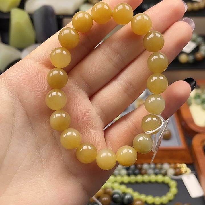 和田玉（糖玉）未镶嵌手链