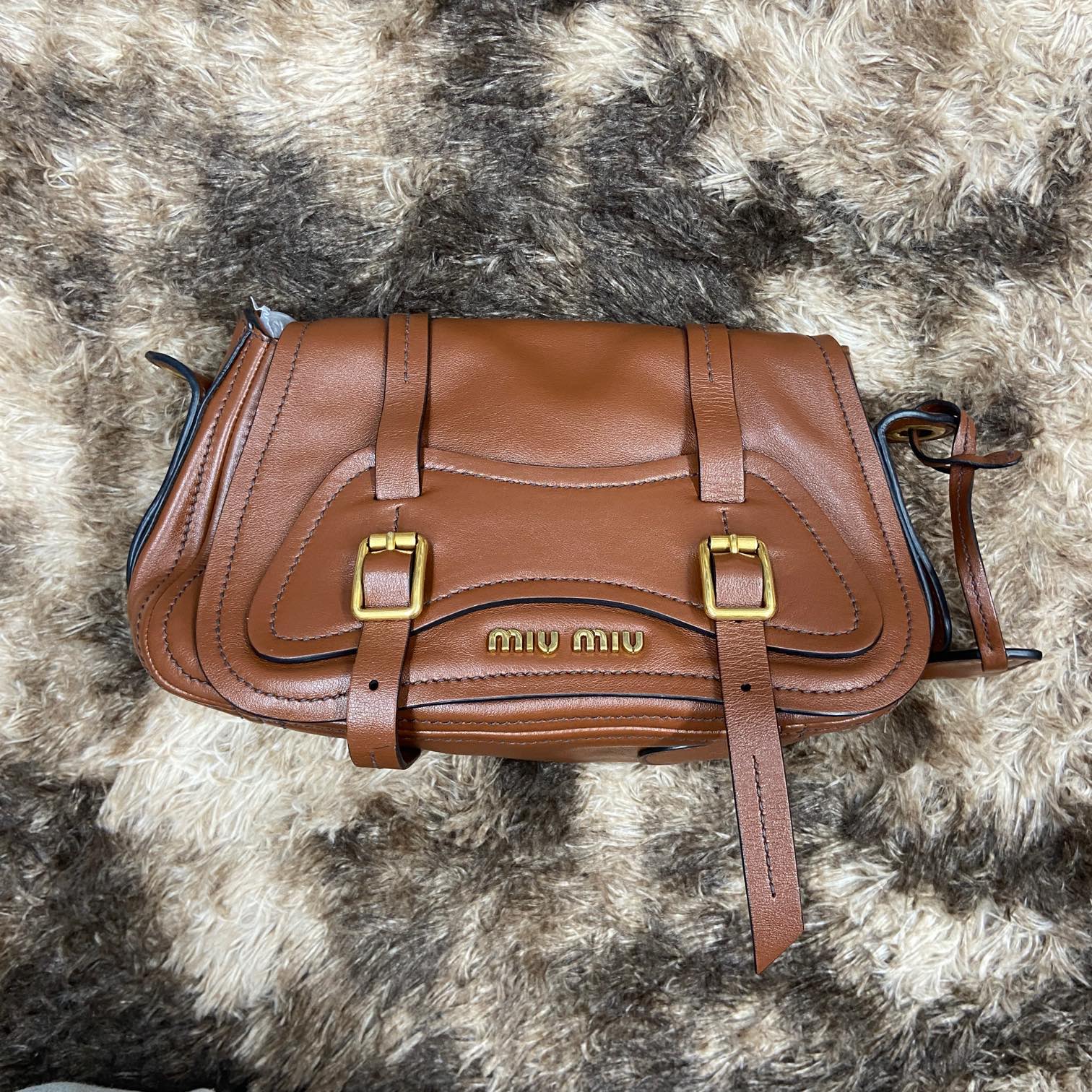 95新 MIU MIU/缪缪 /KIKI/单肩包/11984401