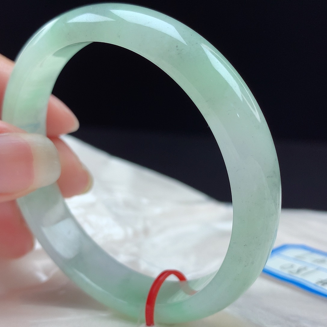 未镶嵌手镯翡翠白*81047，