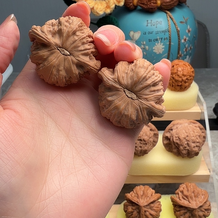 相***欢桃核把件全品 闷白 41尺