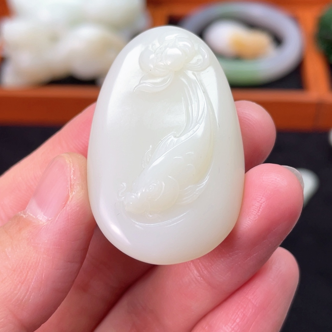 和田玉挂件未镶嵌米达