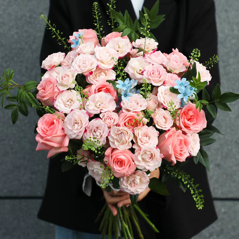 【云上花卉】星芒映黛 花束  意两单升级快递 发货后不支持退款