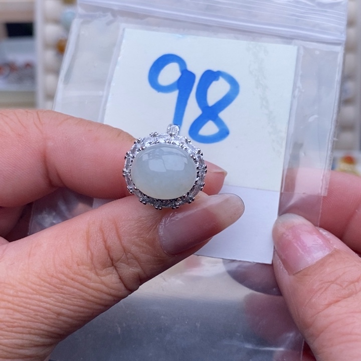 未镶嵌戒指翡翠缅甸