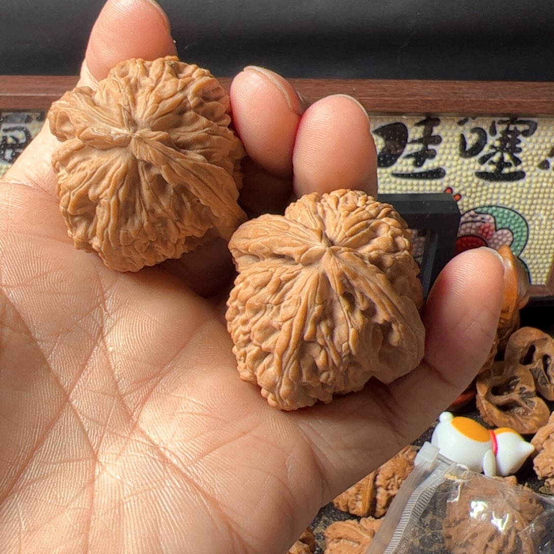 吊坠文玩核桃白狮子40