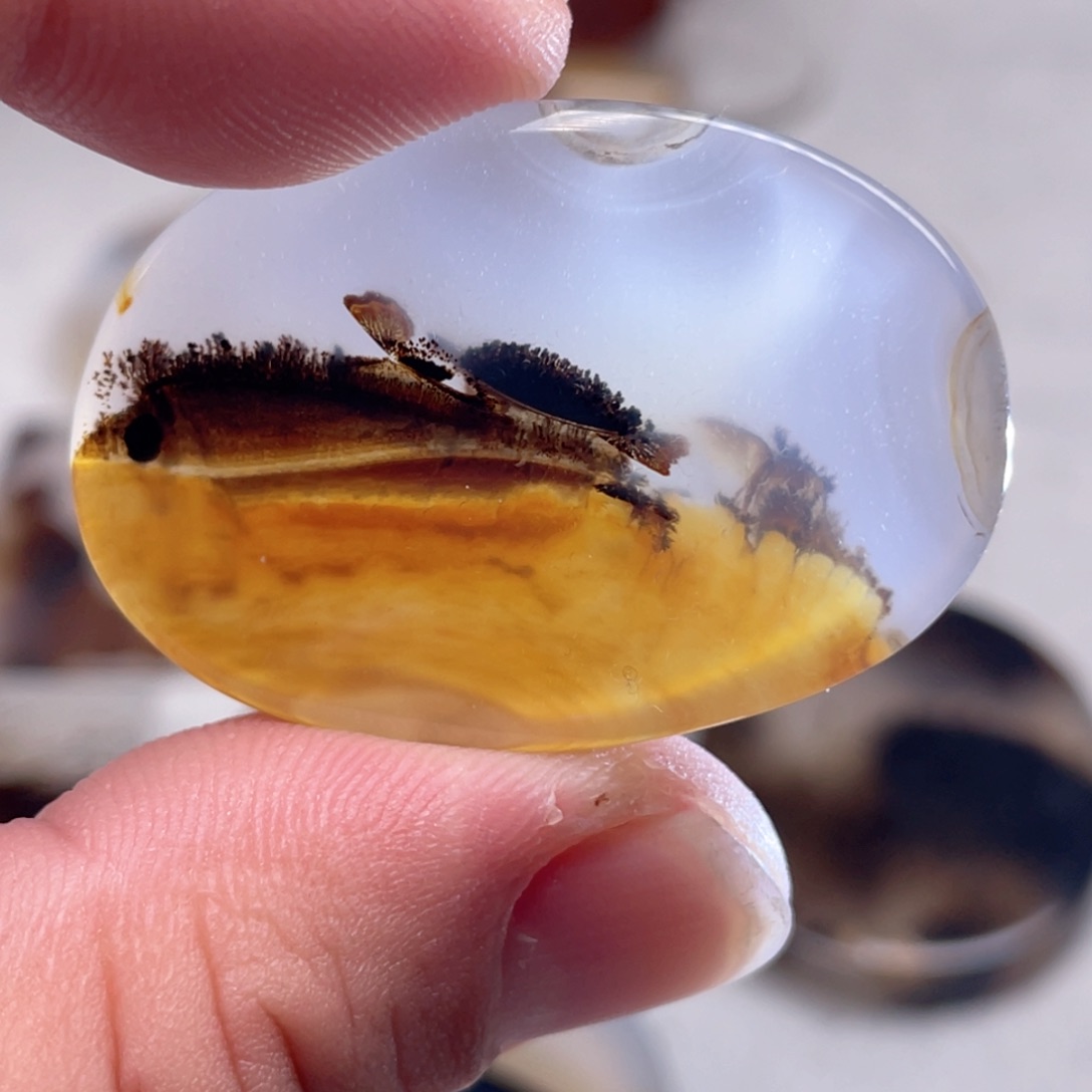 【闪购商品】玛瑙/玉髓颈饰未镶嵌石**语